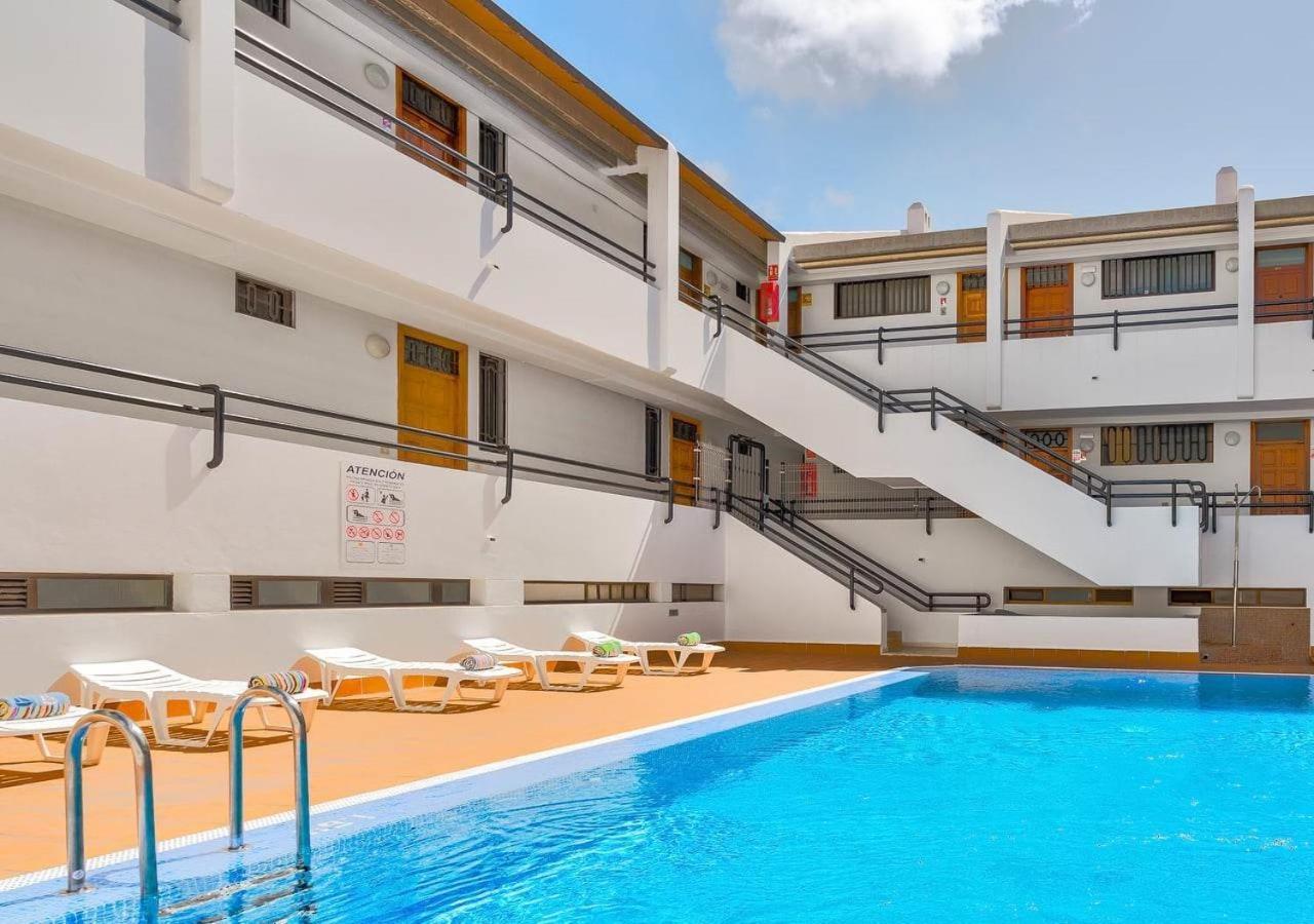 Stylish Flat And Pool With 3 Rooms, Sleeps 6, Los Cristianos Los Cristianos  Exterior photo